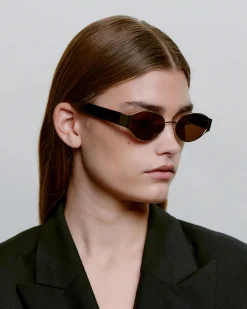 A.Kjaerbede unisex aurinkolasit Bella, Kulta
