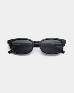 A.Kjaerbede unisex aurinkolasit Charlie, musta