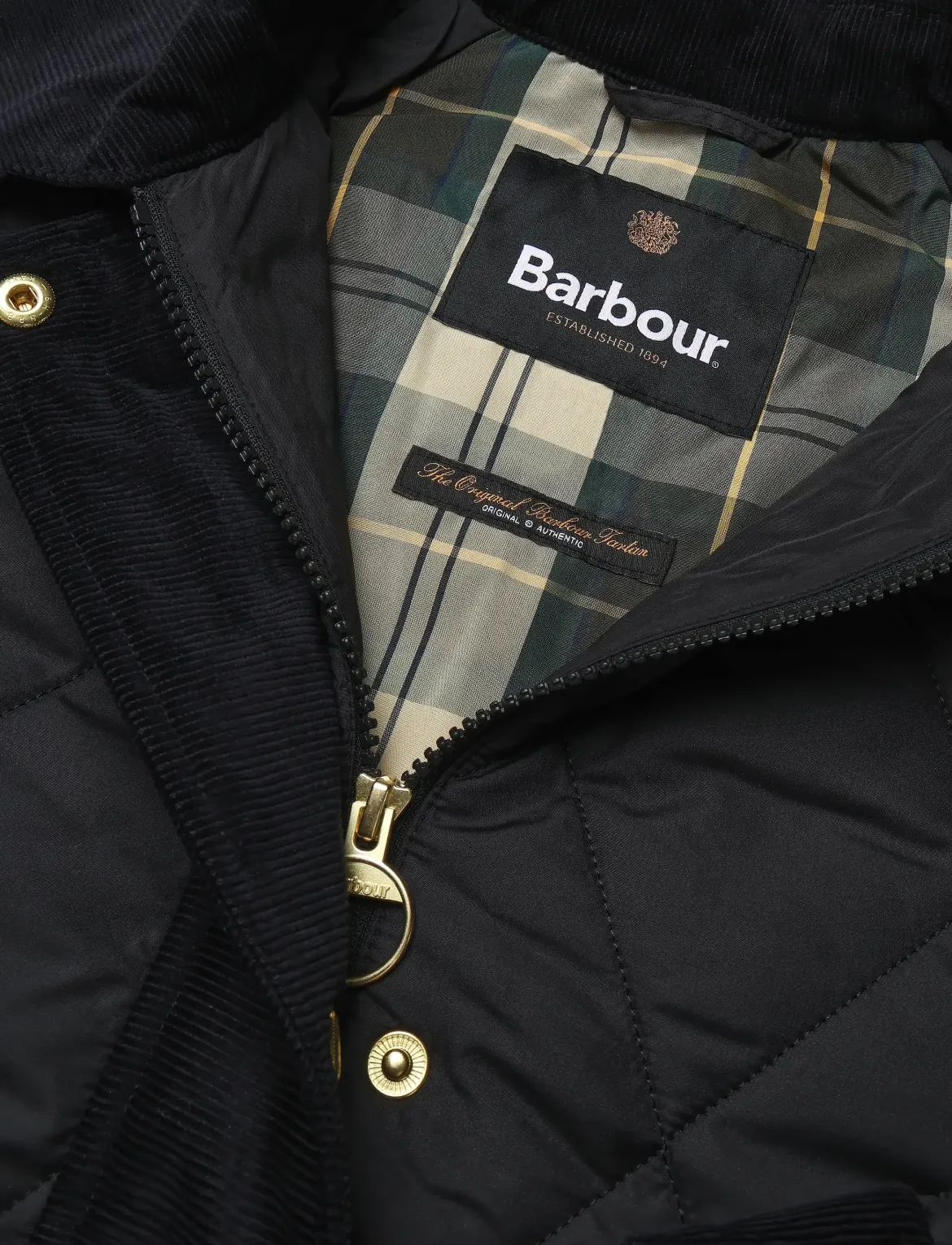 Barbour naisten tikkitakki Kilnwick Quilt, musta