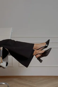 Bianco naisten avokkaat Biamaralyn Slingback Heel Patent, musta