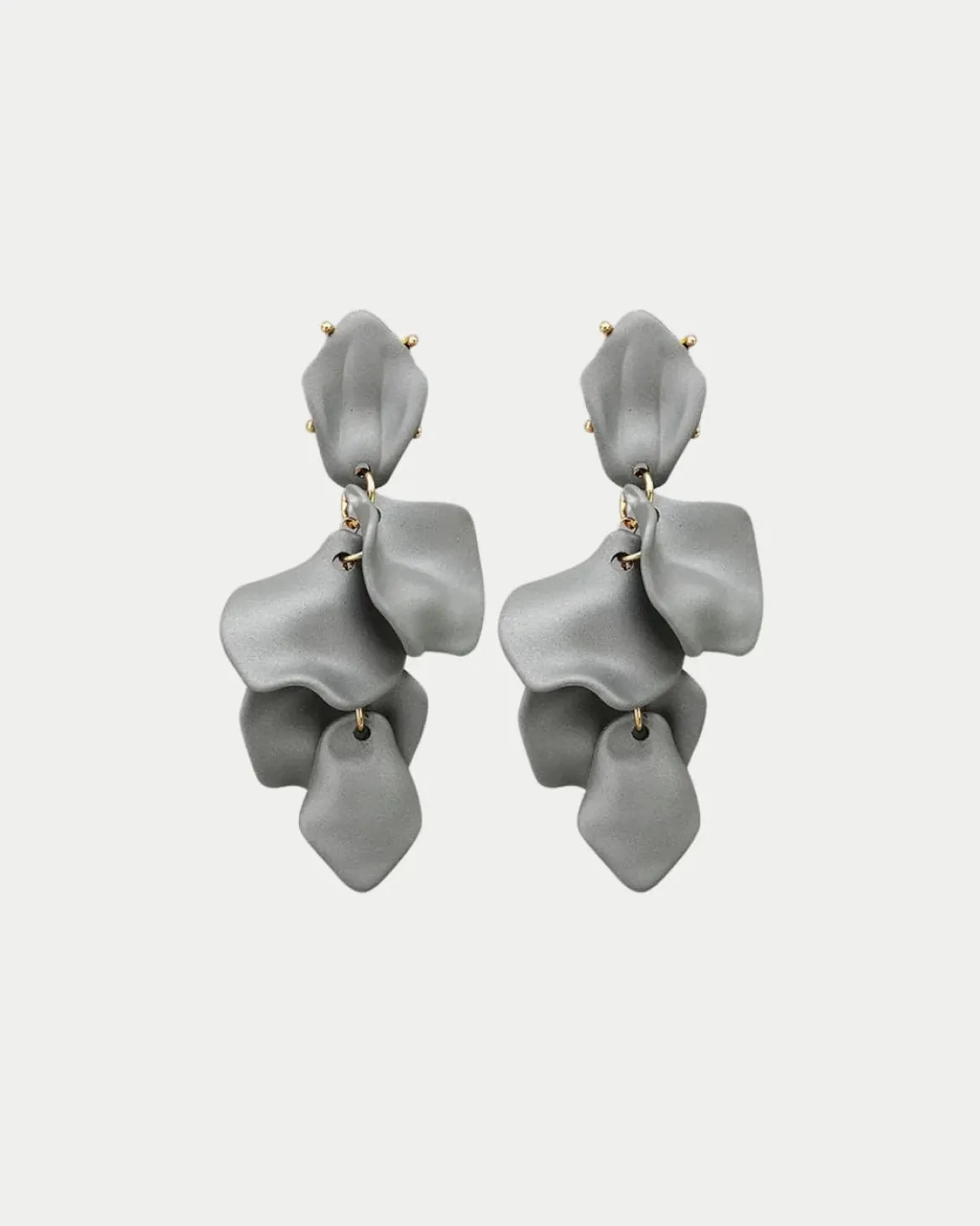 Bow 19 korvakorut Leaf Earring, hopeanharmaa