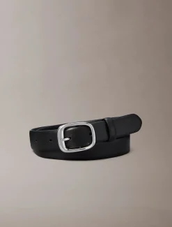 Calvin Klein Accessories naisten vyö Chunky Buckle 30MM Smooth, musta