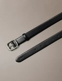 Calvin Klein Accessories naisten vyö Chunky Buckle 30MM Smooth, musta