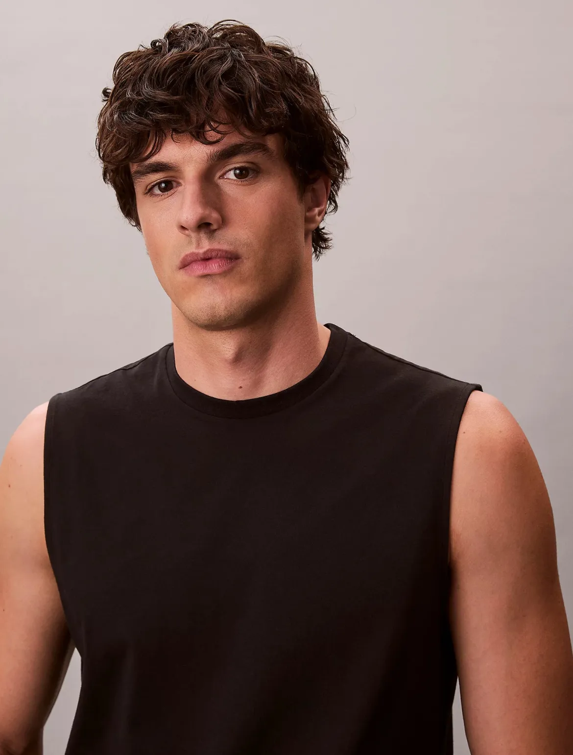 Calvin Klein Jeans miesten hihaton paita 30S Jersey Badge Muscle Tank, musta