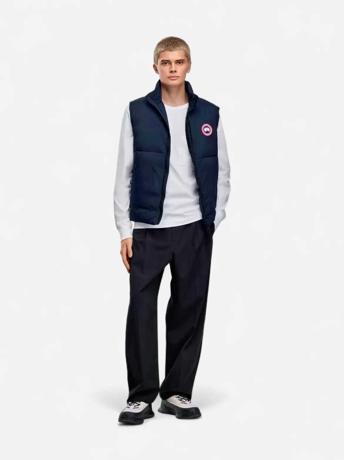 Canada Goose miesten toppaliivi, LODGE VEST Tummansininen