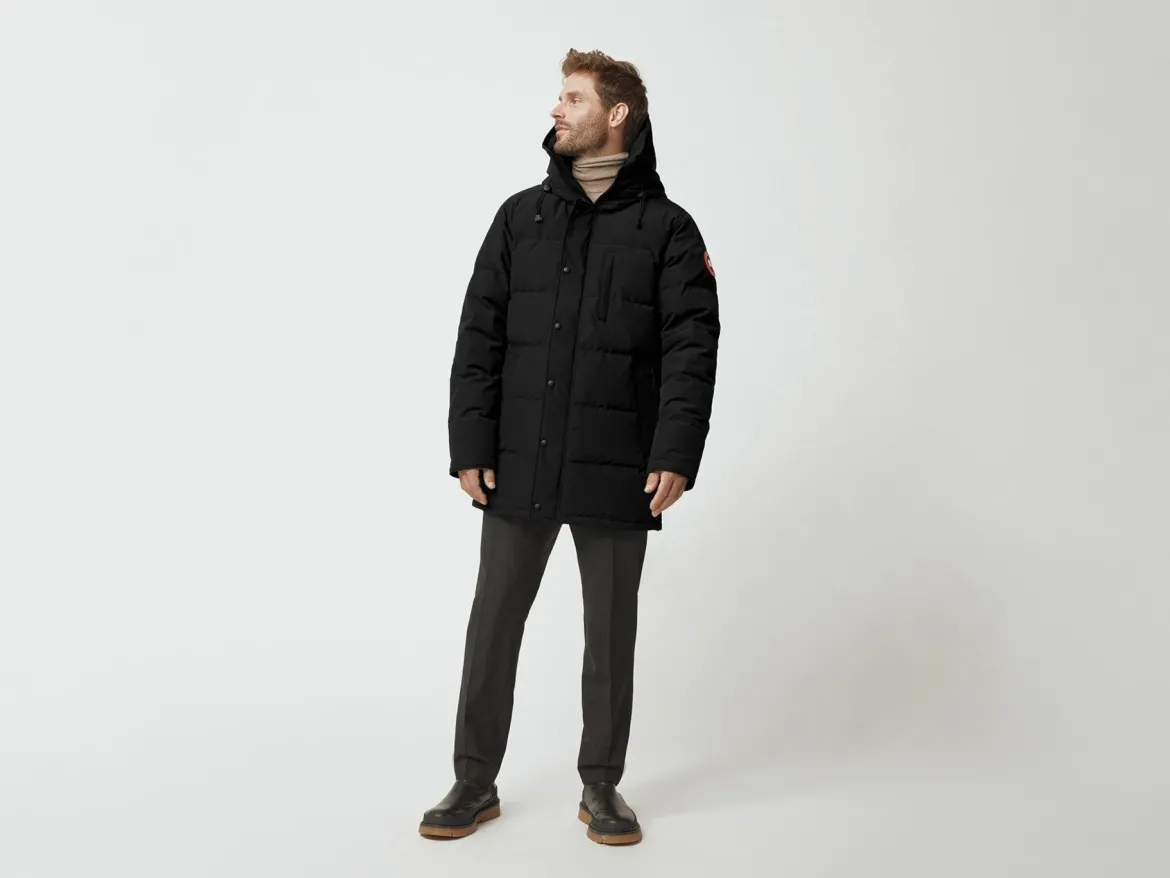 Canada Goose Miesten Untuvatakki, CARSON PARKA Musta