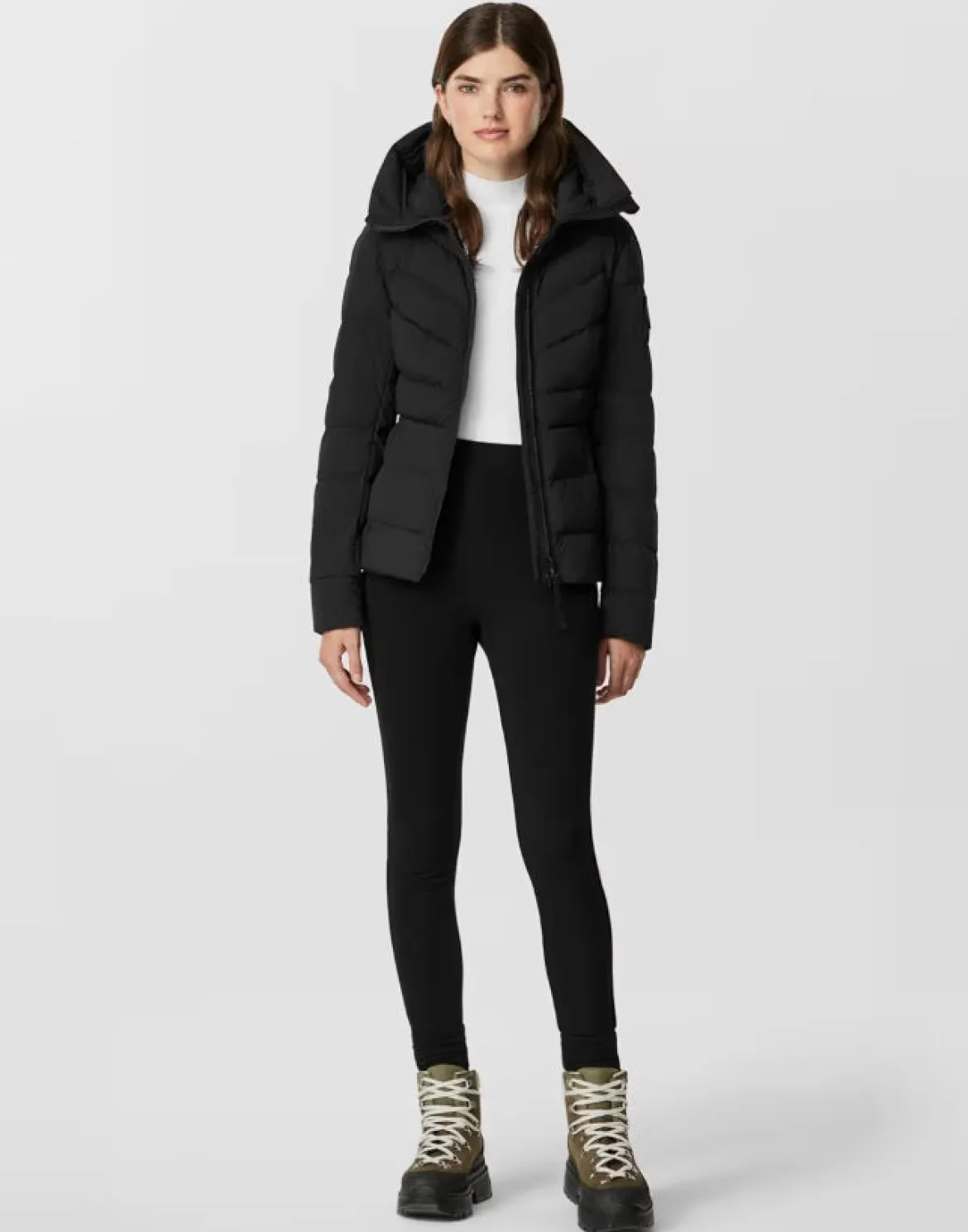 Canada Goose naisten kevytuntuvatakki, Clair Jacket Musta