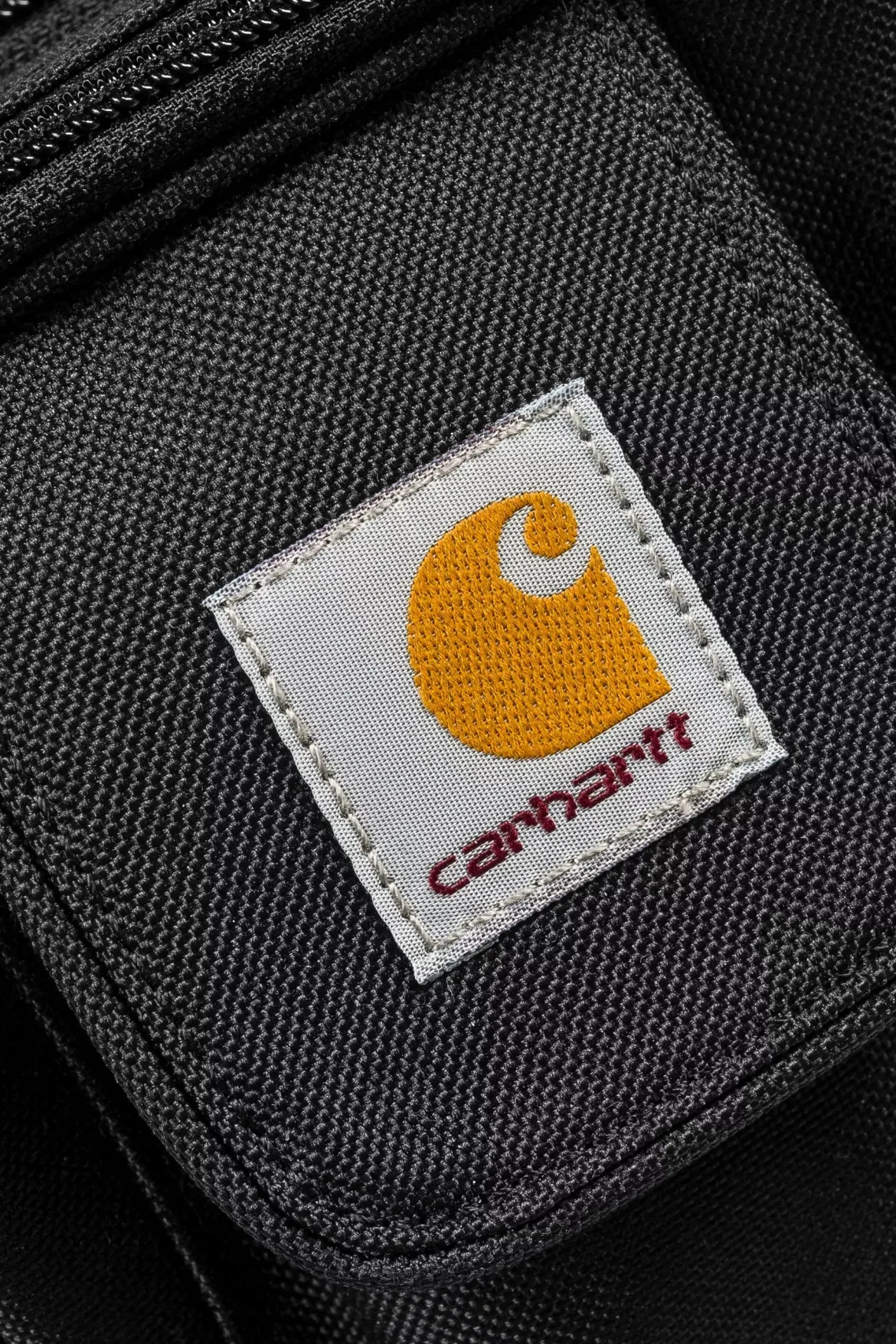 Carhartt laukku Essentials Bag Small, musta