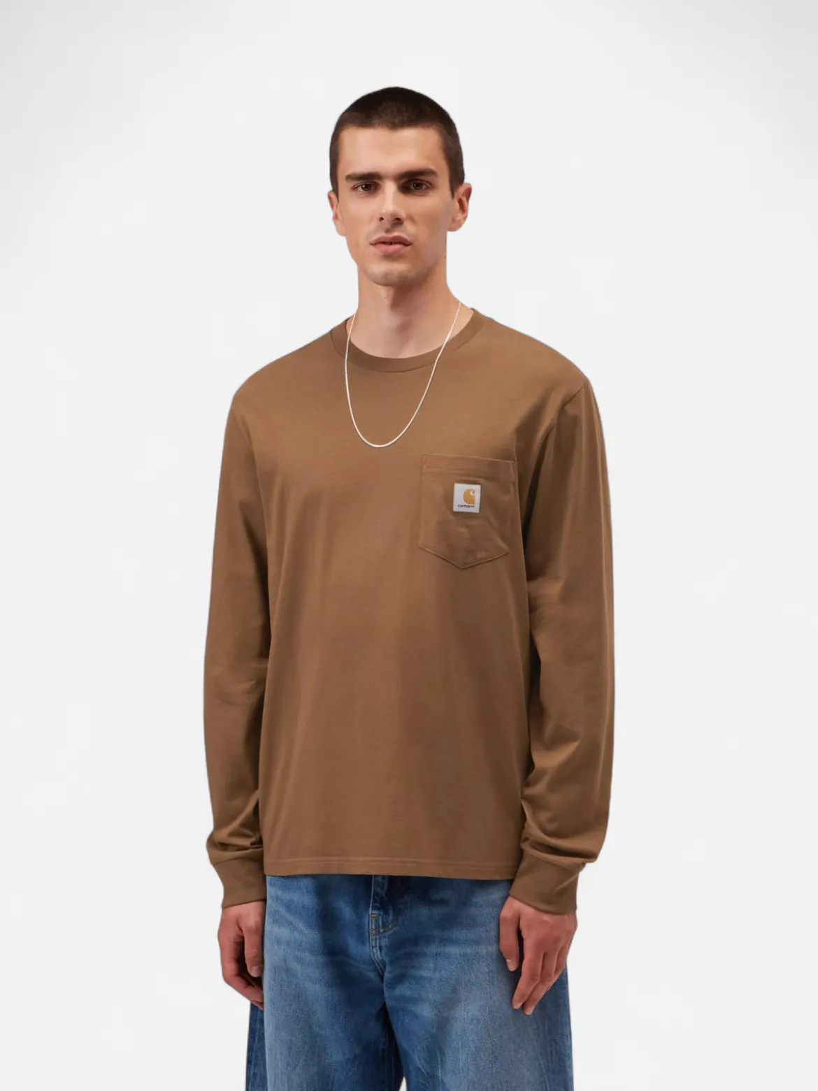 Carhartt miesten pitkähihainen paita Pocket T-Shirt, konjakinruskea