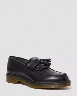 Dr. Martens miesten loaferit Adrian Tassel Loafer, musta