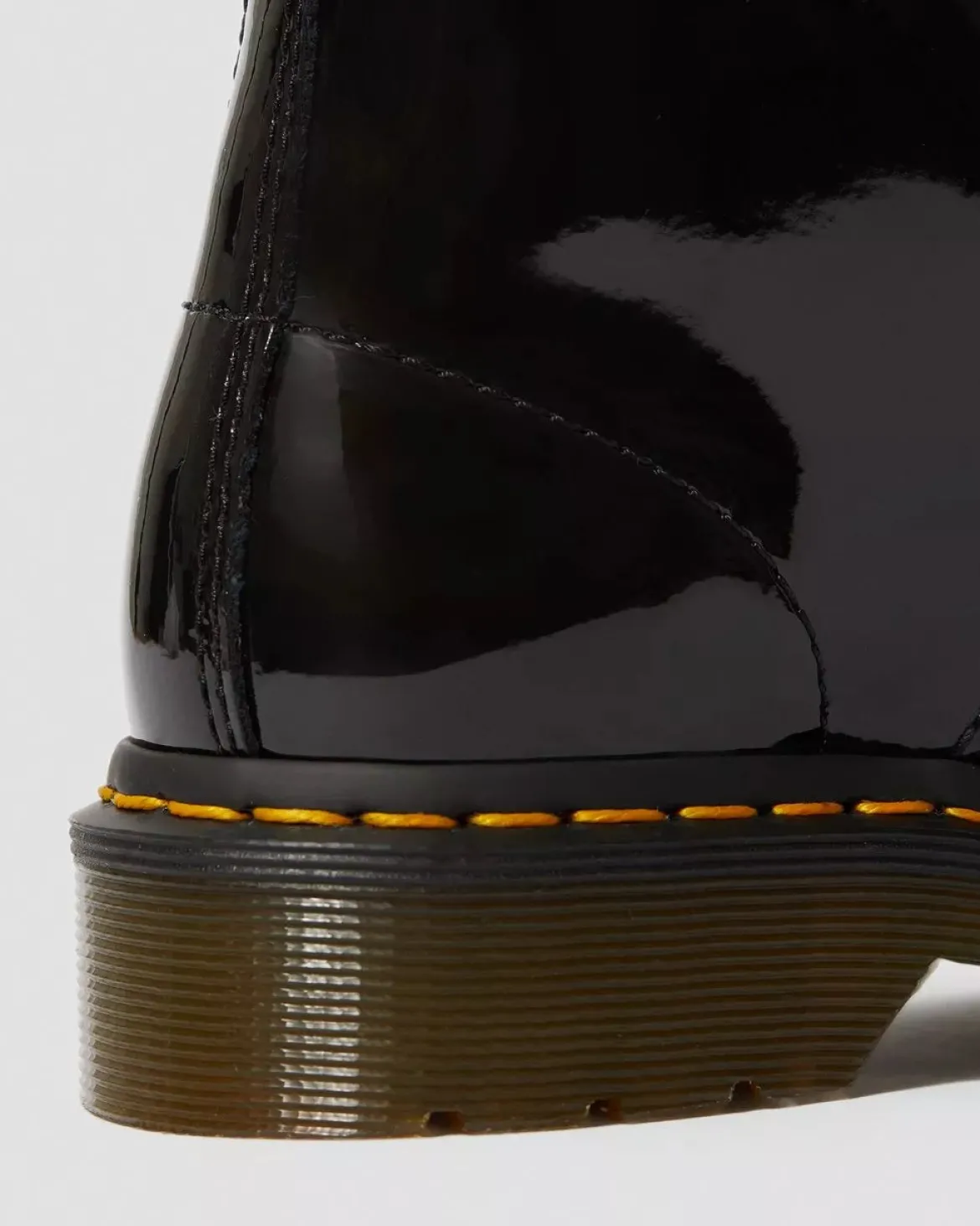 Dr. Martens naisten maiharit 1460 Patent, musta