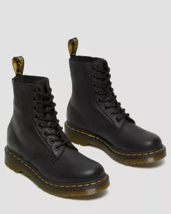 Dr. Martens naisten nauhalliset nilkkurit, 1460 Pascal Virginia, Musta