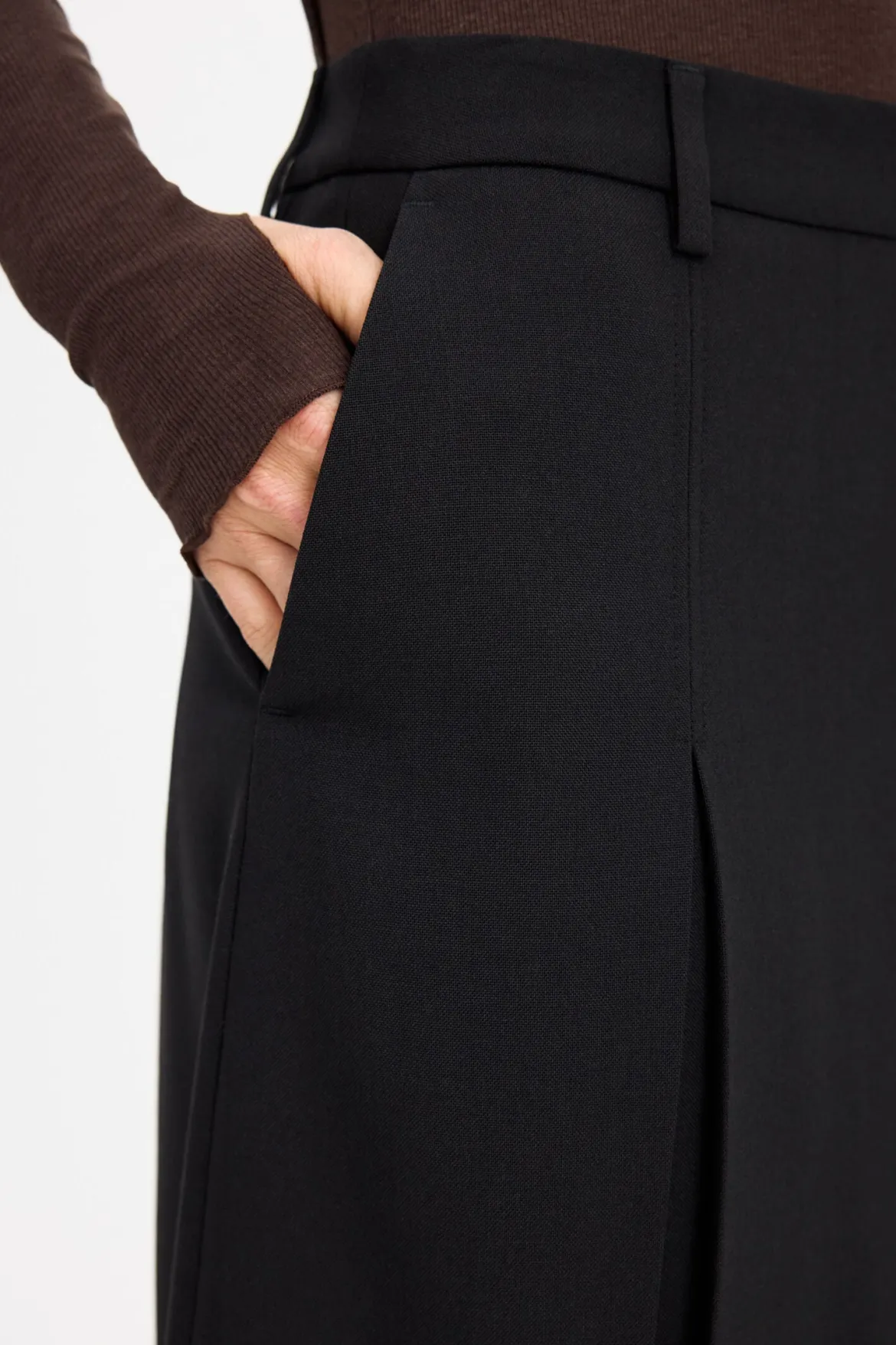 Filippa K naisten hame Pleated Wool Skirt, musta