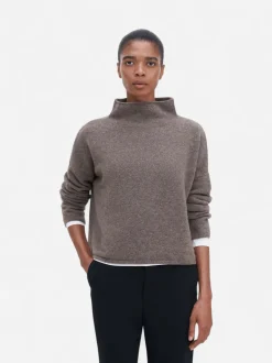 Filippa K naisten neulepusero Mika Yak Funnelneck Sweater, Kaakaonruskea
