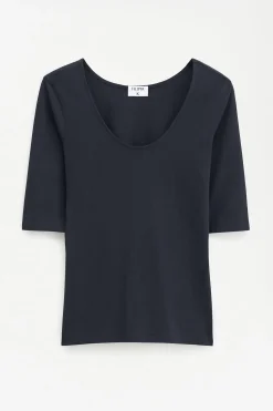Filippa K naisten paita Cotton Stretch Scoop Neck Top, musta