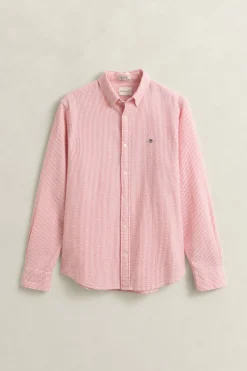 Gant miesten kauluspaita Regular Fit Striped Seersucker Shirt, raidallinen punainen