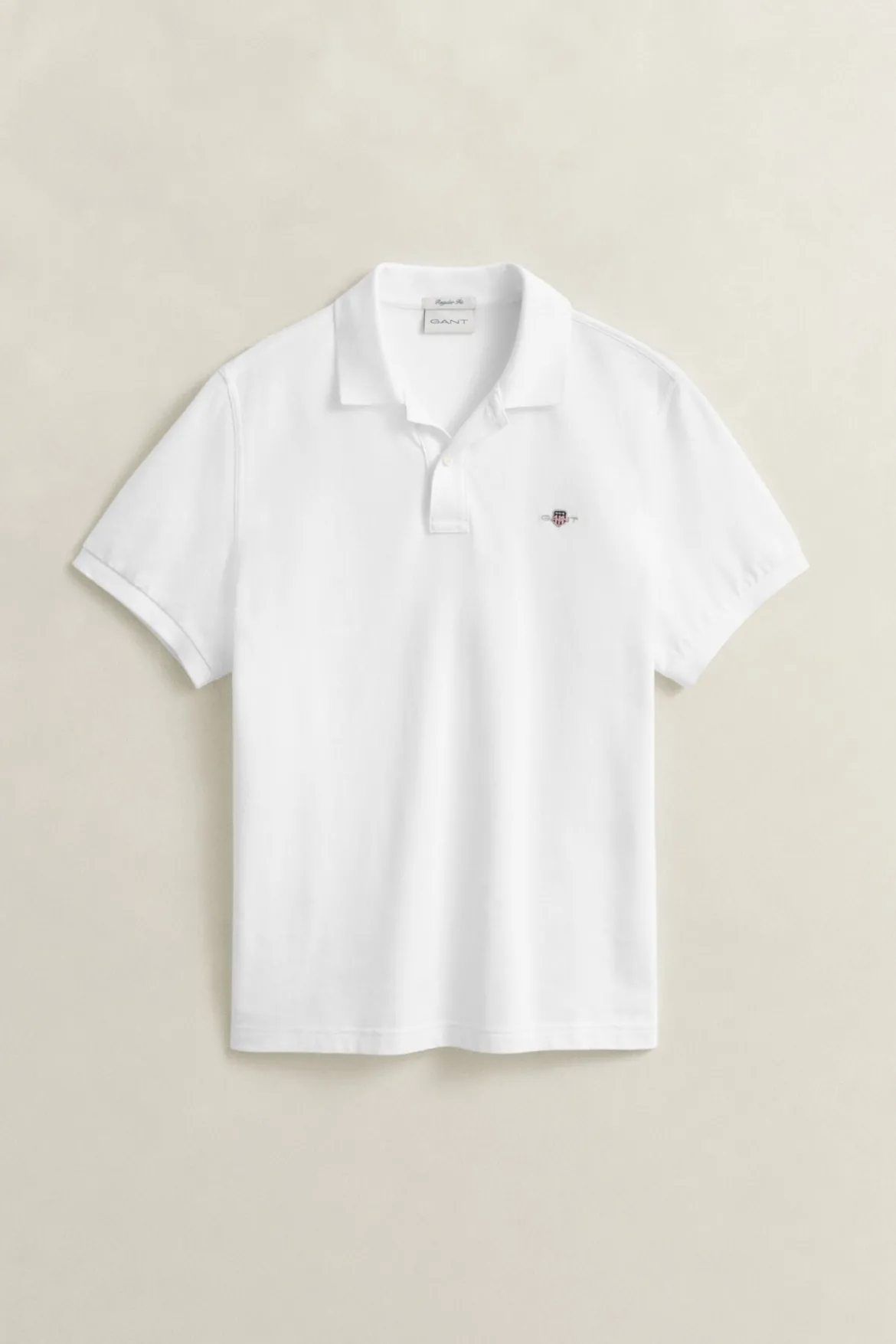 Gant miesten pikeepaita Regular Fit Shield Piqué Polo Shirt, valkoinen