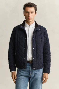 Gant miesten tikkitakki Classic Quilted Jacket, tummansininen