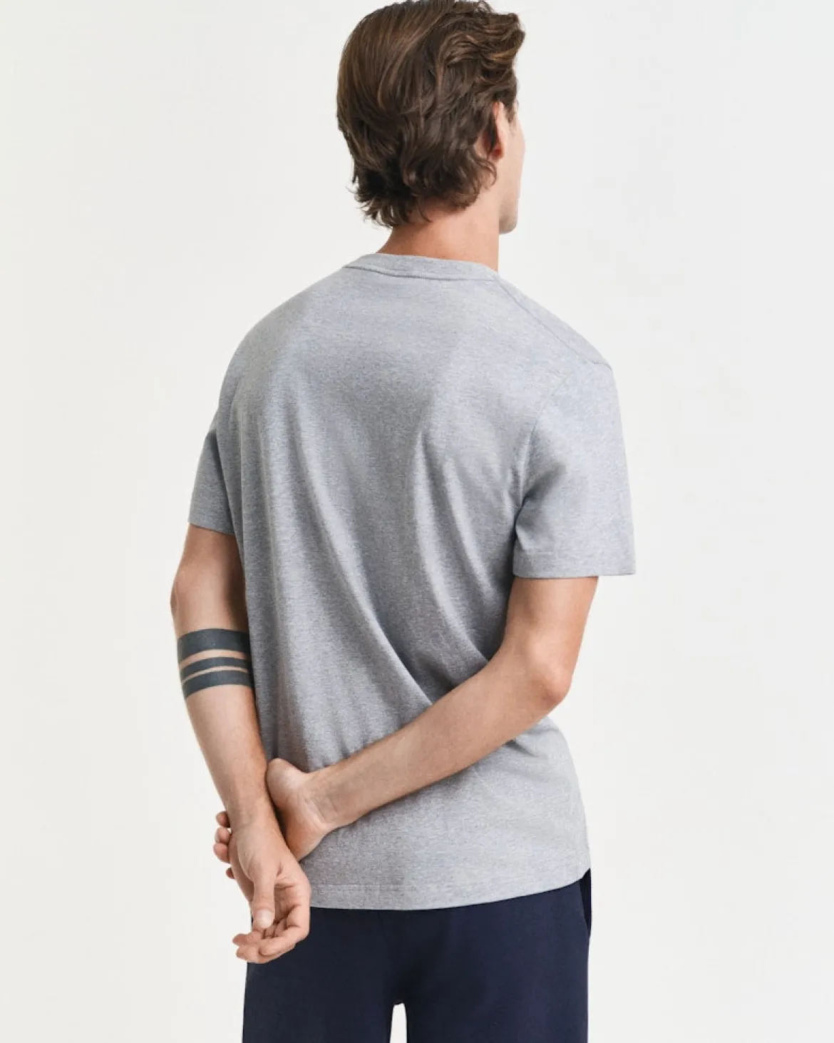 Gant miesten t-paita K Reg Archive Shield EMB SS T-Shirt, vaaleanharmaa melee