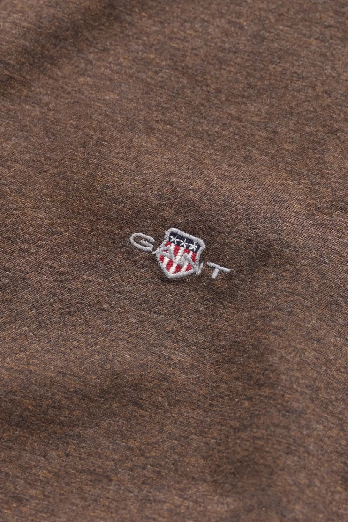 Gant miesten T-paita Shield SS T-Shirt, tummanruskea