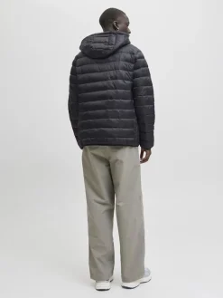 Jack and Jones miesten takki JJEBRADLEY LIGHT PUFFER HOOD NOOS, musta