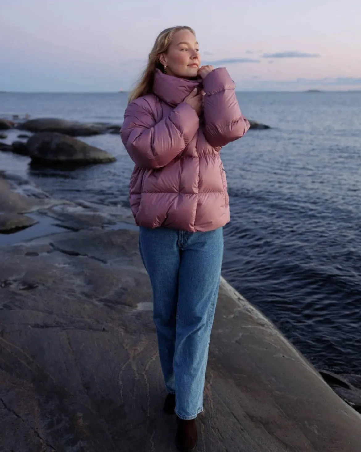 Joutsen naisten untuvatakki Hulda, violetti