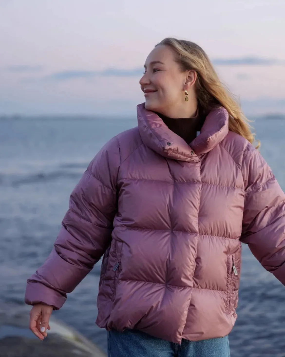 Joutsen naisten untuvatakki Hulda, violetti