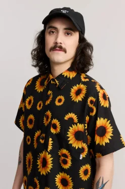 Makia miesten paita, K COMMON SHIRT SS Keltainen Kuosi