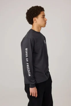 Makia miesten pitkähihainen paita Wings Long Sleeve, musta