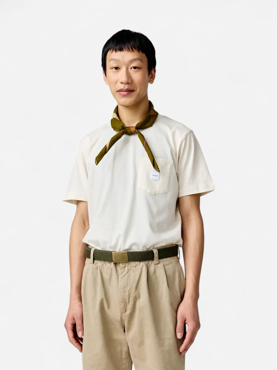 Makia miesten t-paita K Square Pocket t-shirt, luonnonvalkoinen