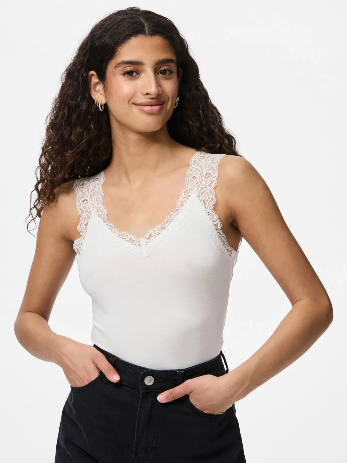 Pieces naisten toppi PCBARBERA LACE TOP JRS NOOS, valkoinen