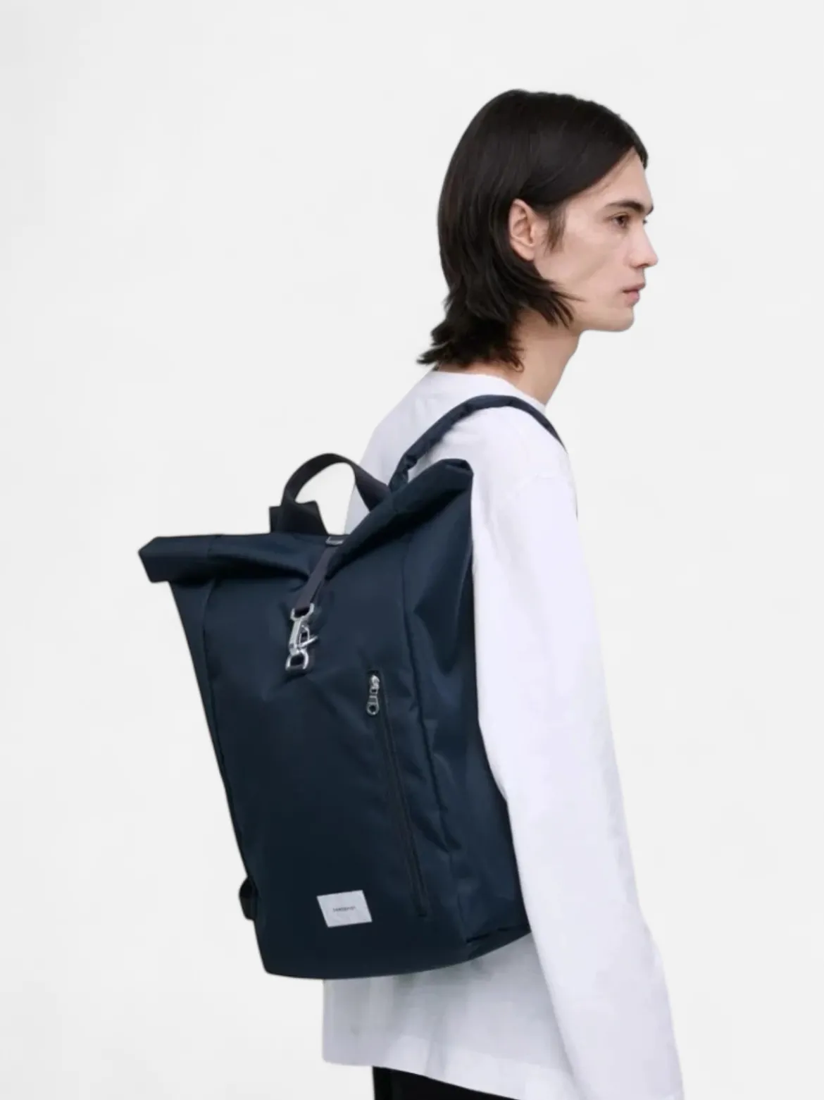 Sandqvist reppu Ground Rolltop Backpack 16'', tummansininen