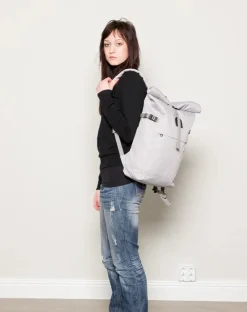 Sandqvist reppu Icon Rolltop Backpack 14'', vaaleanharmaa