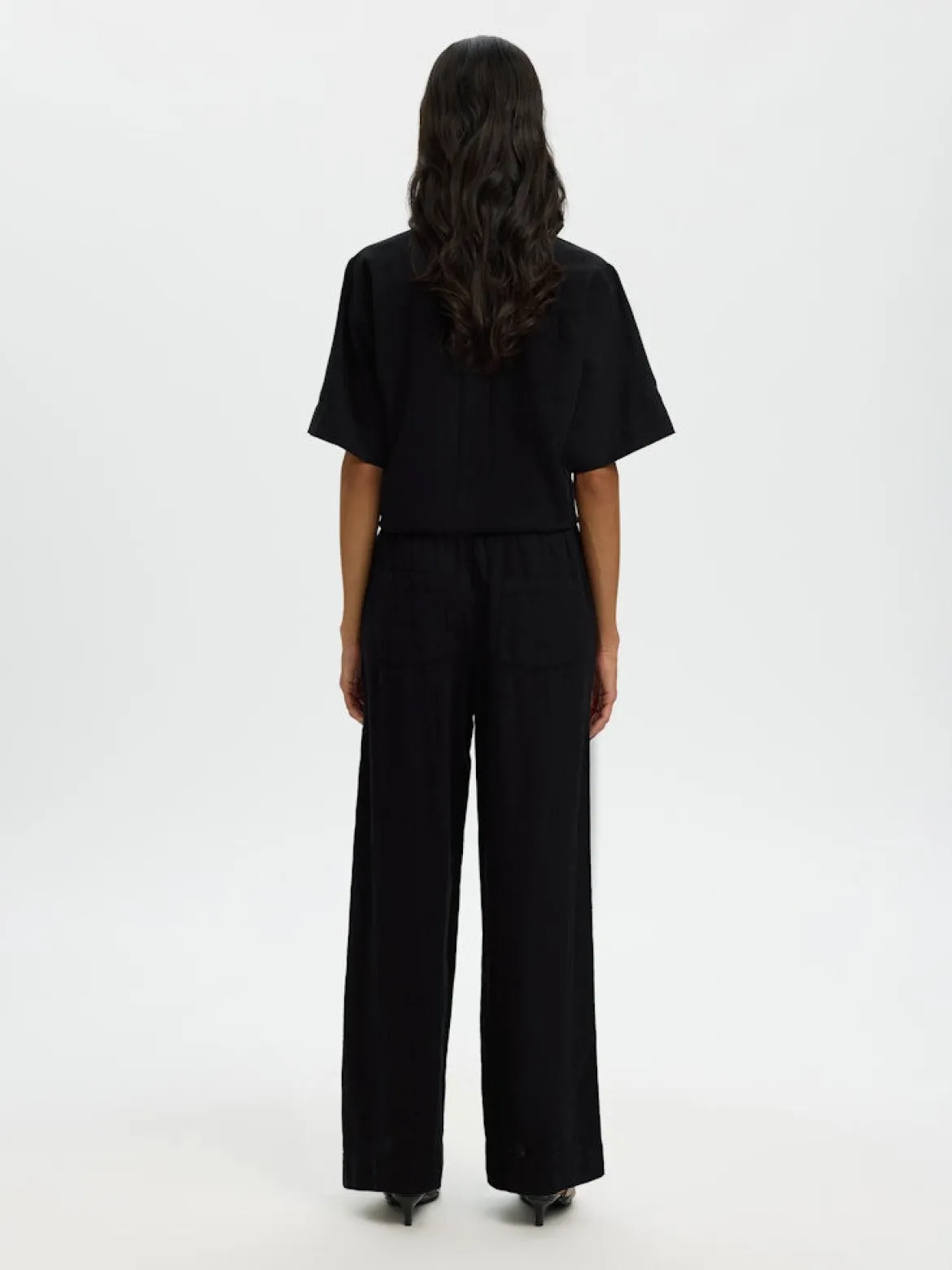 Selected Femme naisten housut SLFLuisa MW Wide Linen Blend Pant, musta