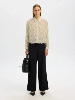 Selected Femme naisten paitapusero SLFMYLINE LS FLUFFY CROPPED SHIRT B, Angora