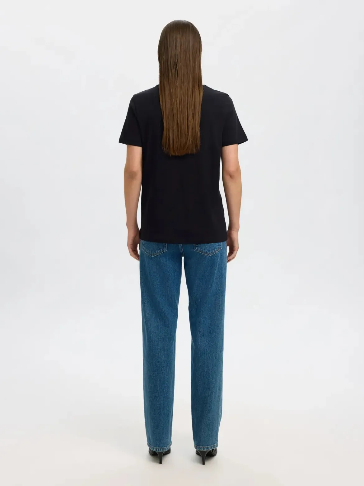 Selected Femme t-paita, SLFMYESSENTIAL SS O-NECK TEE Black
