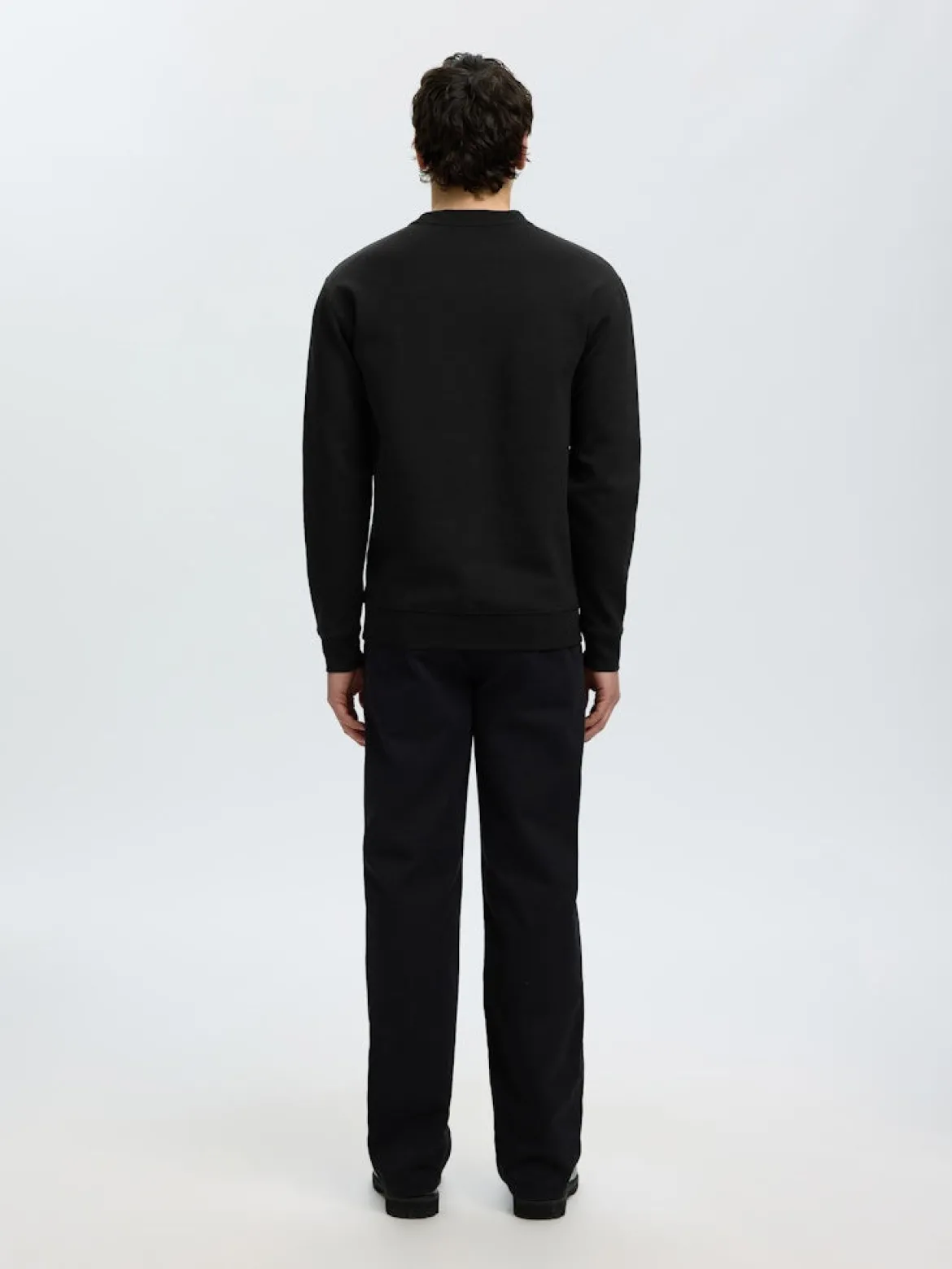 Selected miesten collegepaidat Tom Soft Crew Neck Sweat, musta