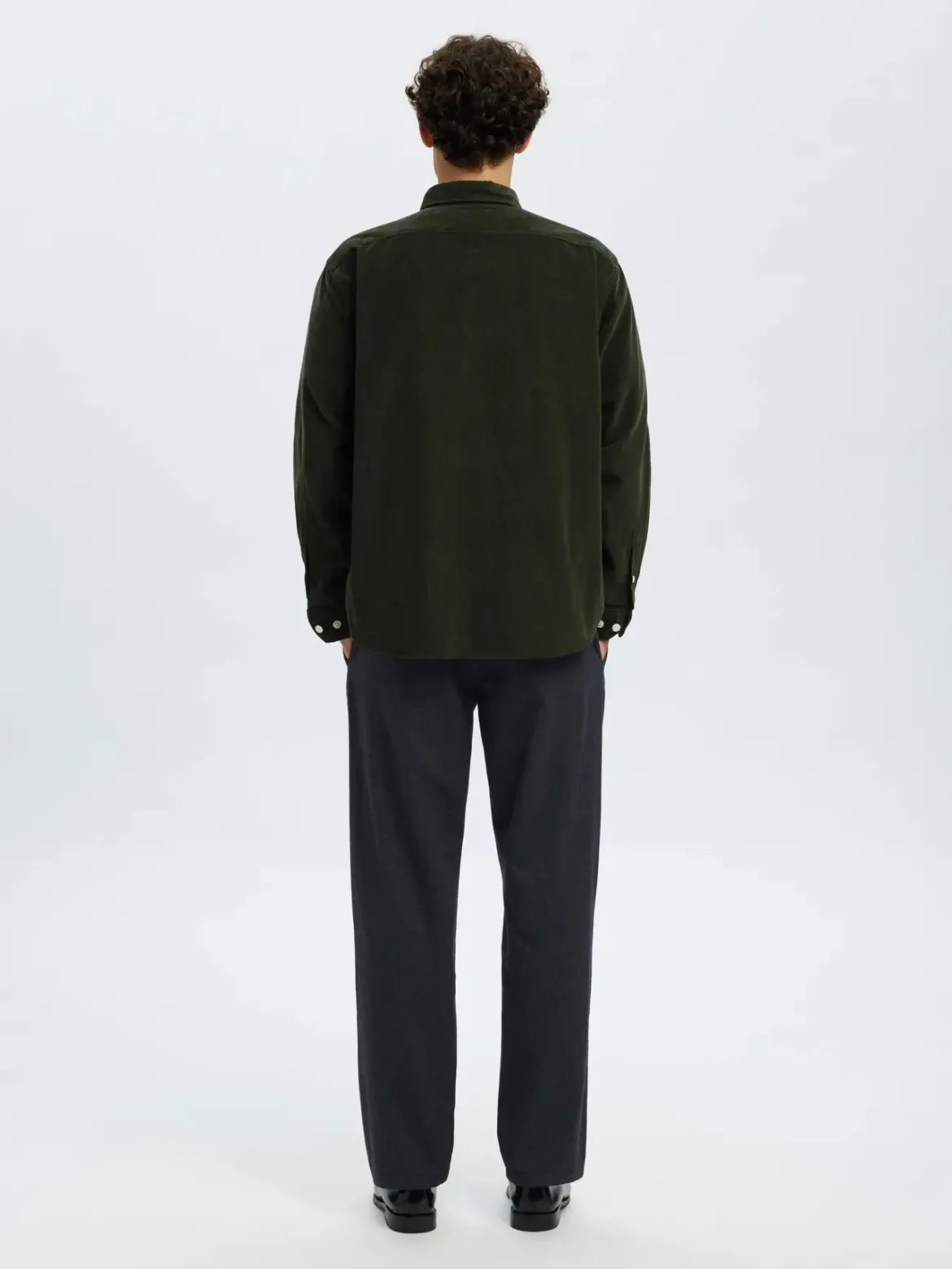 Selected Miesten Kauluspaita K REG DANNI CORD BD LS SHIRT Deep Forest