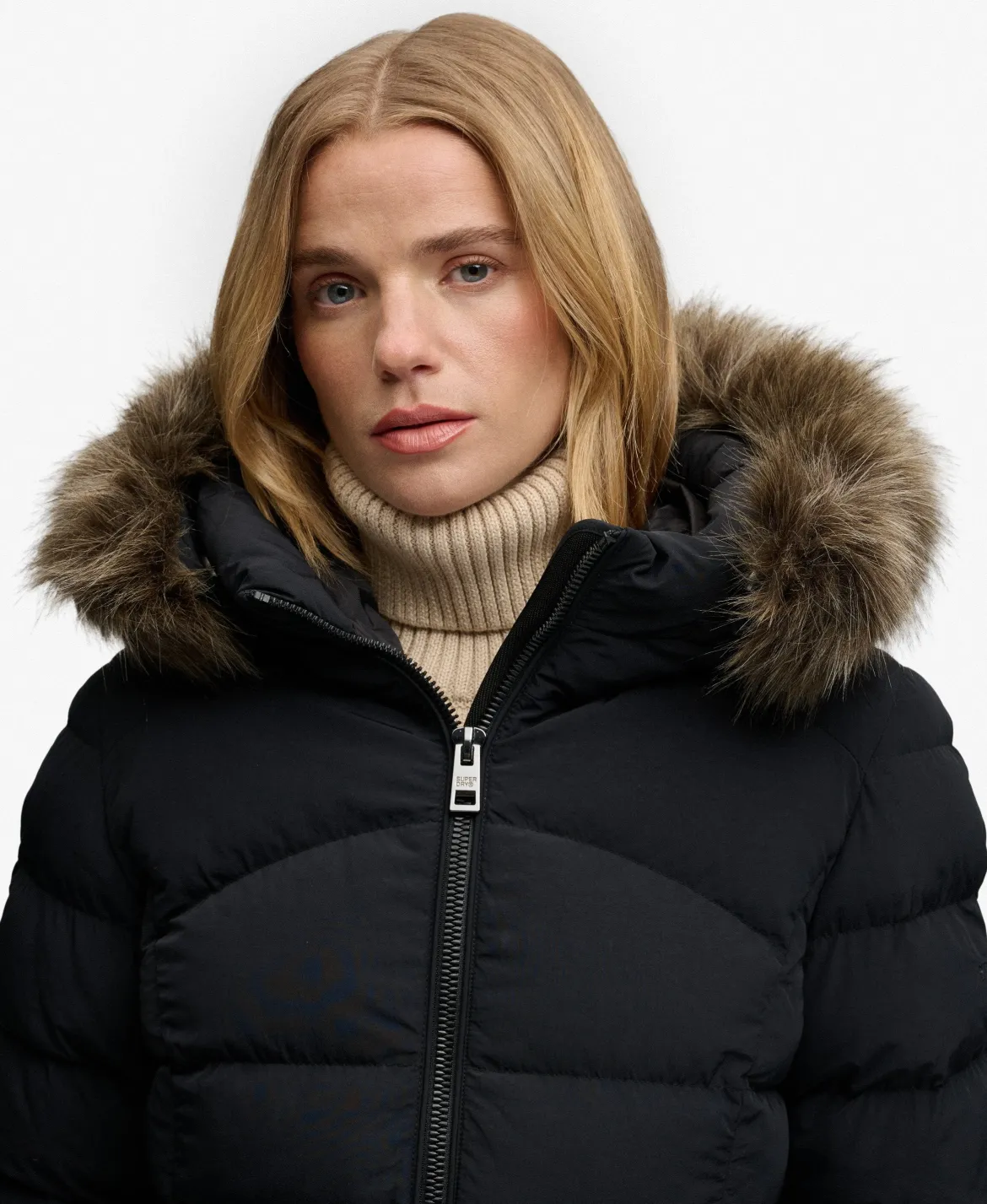 Superdry naisten toppatakki Fuji Faux Fur Hood Padded Jacket, musta