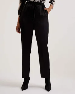 Ted Baker Naisten Housut, NATORI SLIM CUT JOGGER Musta
