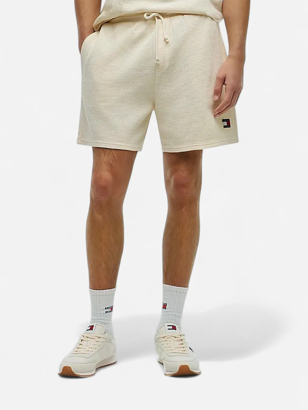 Tommy Jeans miesten collegeshortsit Waffled Beach Short, kerma