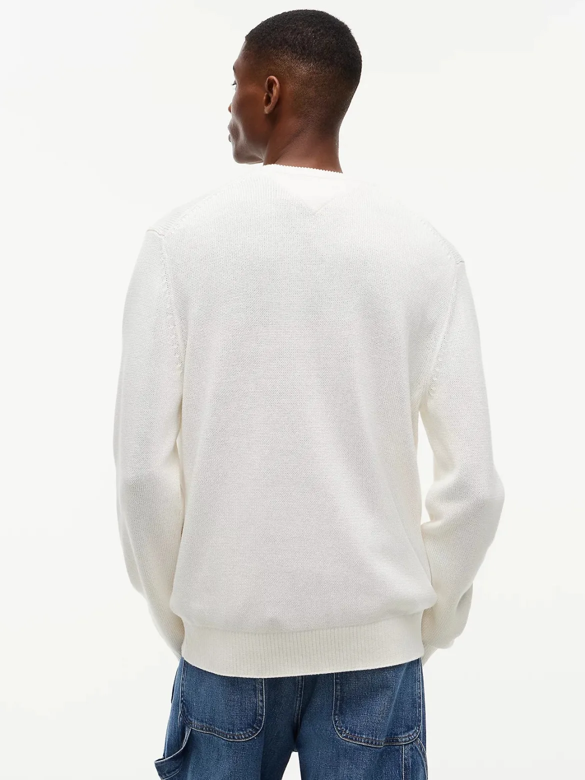 Tommy Jeans miesten neulepusero Slim Essential Sweater, luonnonvalkoinen