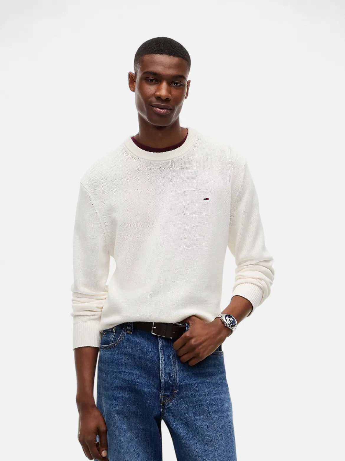 Tommy Jeans miesten neulepusero Slim Essential Sweater, luonnonvalkoinen