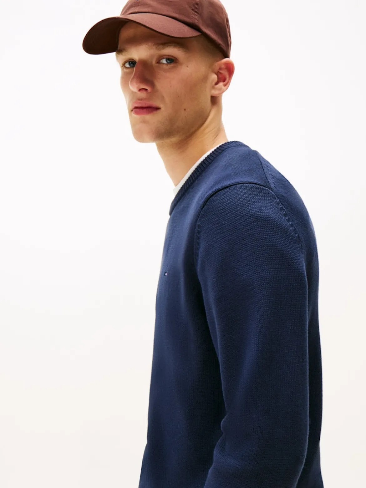 Tommy Jeans miesten neulepusero Essential Sweater, tummansininen