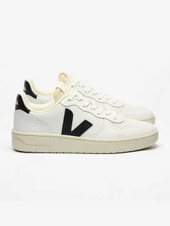 Veja naisten tennarit V-10 Prime Sneaker White Black, valkoinen