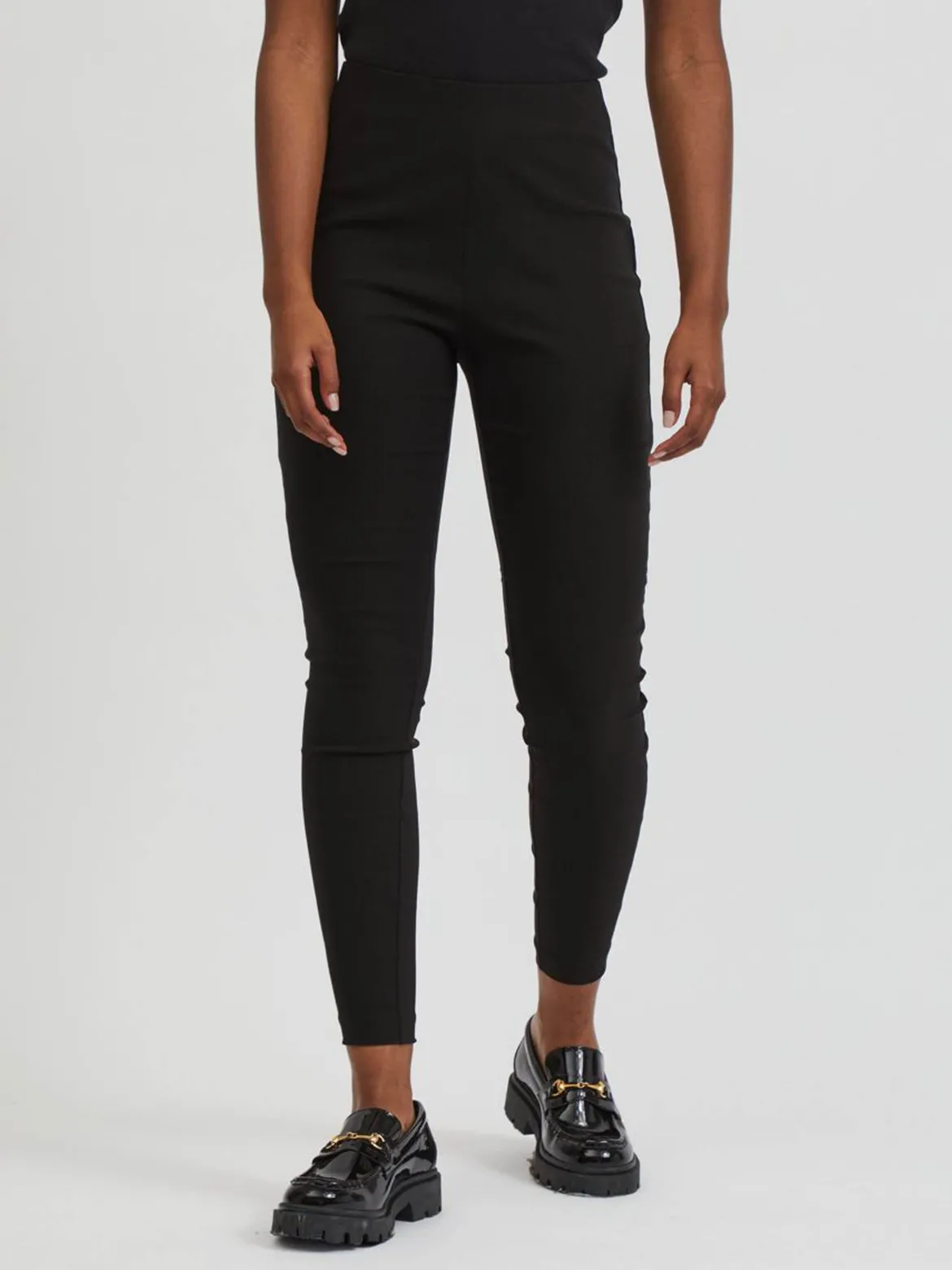 Vila Naisten Leggingsit VILAURA LOU LEGGINGS Musta