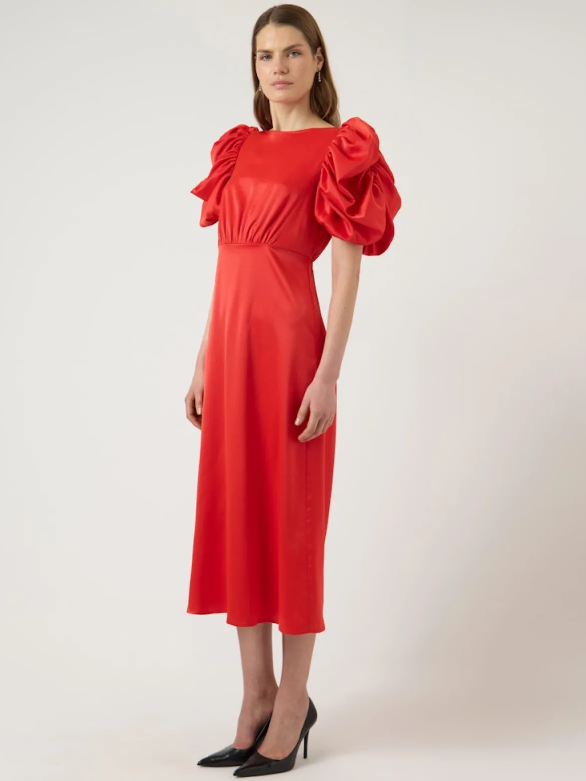 Y.A.S Naisten Mekko Yaspella 2/4 Long Dress S. Fiery Red, satiini