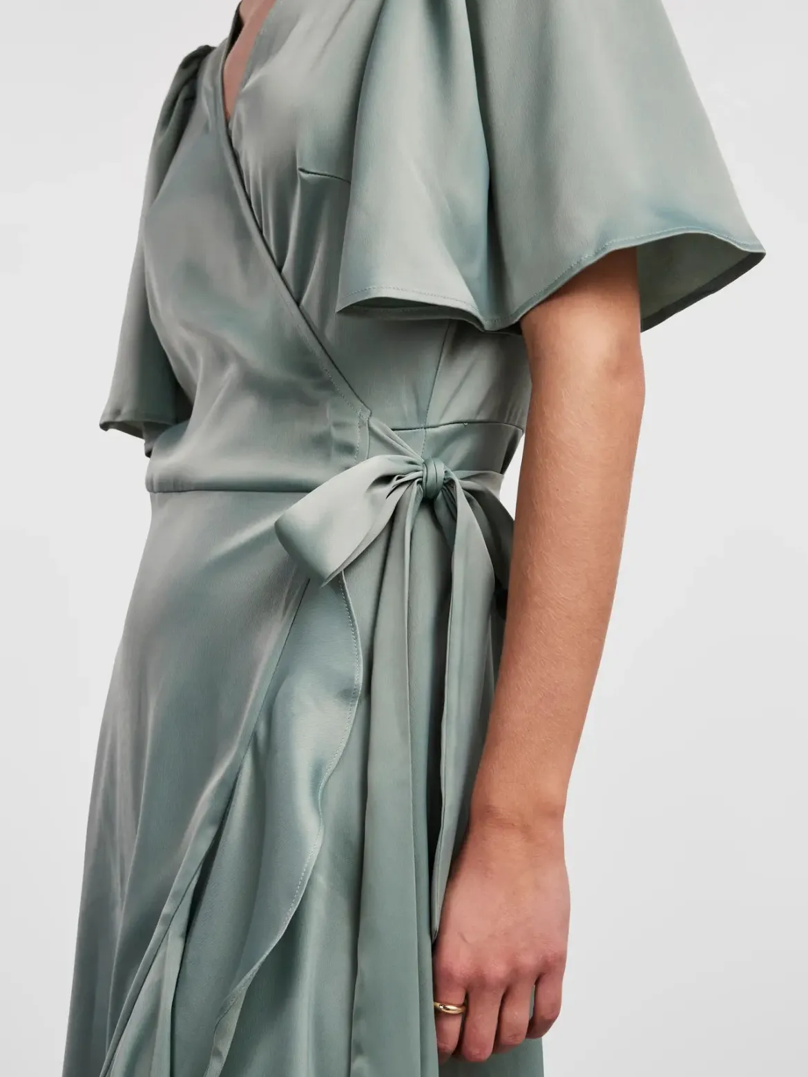 Y.A.S Naisten Mekko, YASTHEA 2/4 MIDI WRAP DRESS Green Milieu